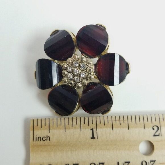 Vintage Dark Red Rhinestone Flower Brooch, Retro Faceted Design Lapel PIn - Picture 4 of 6